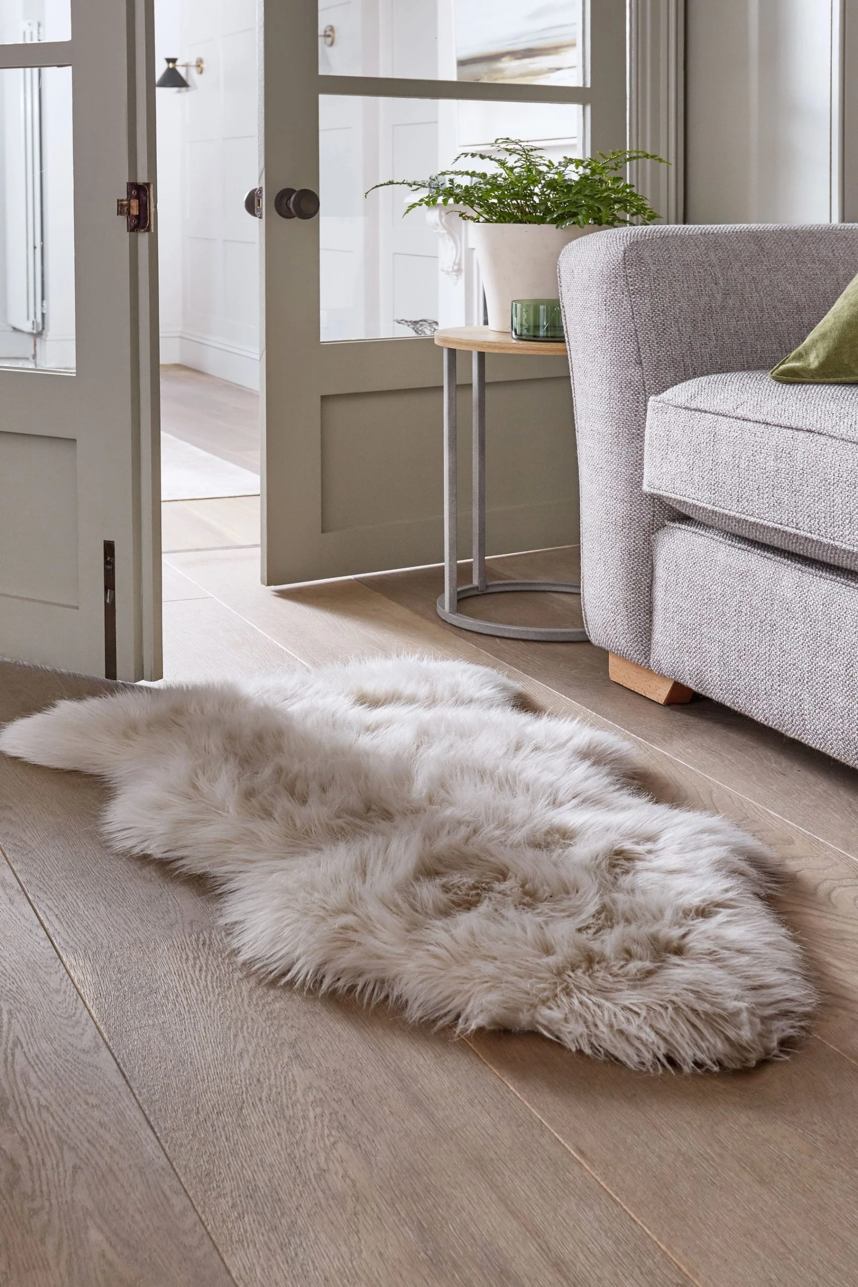 Next Arctic Cosy Faux Fur Rug 4 Next Arctic Cosy Faux Fur Rug - Image 2