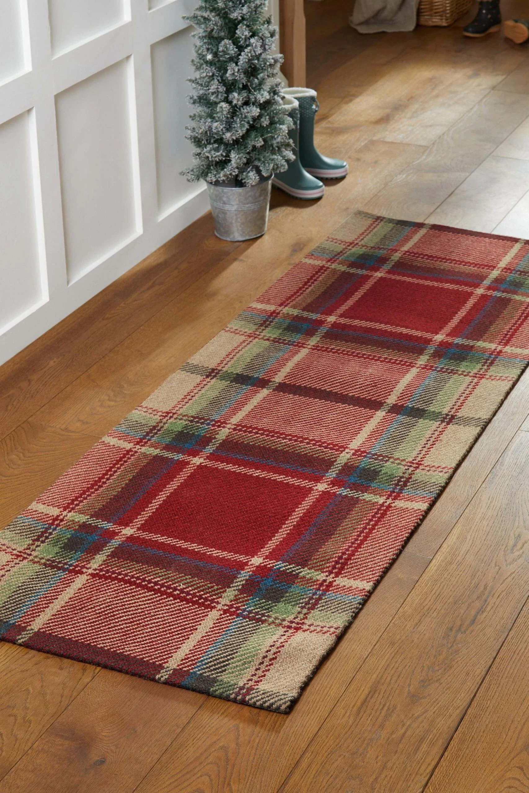 Next Morcott Check Runner 4 Next Morcott Check Runner - Image 2