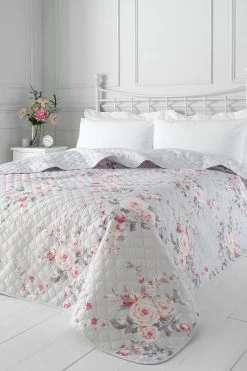 Catherine Lansfield Reversible Canterbury Floral Quilted Bedspread