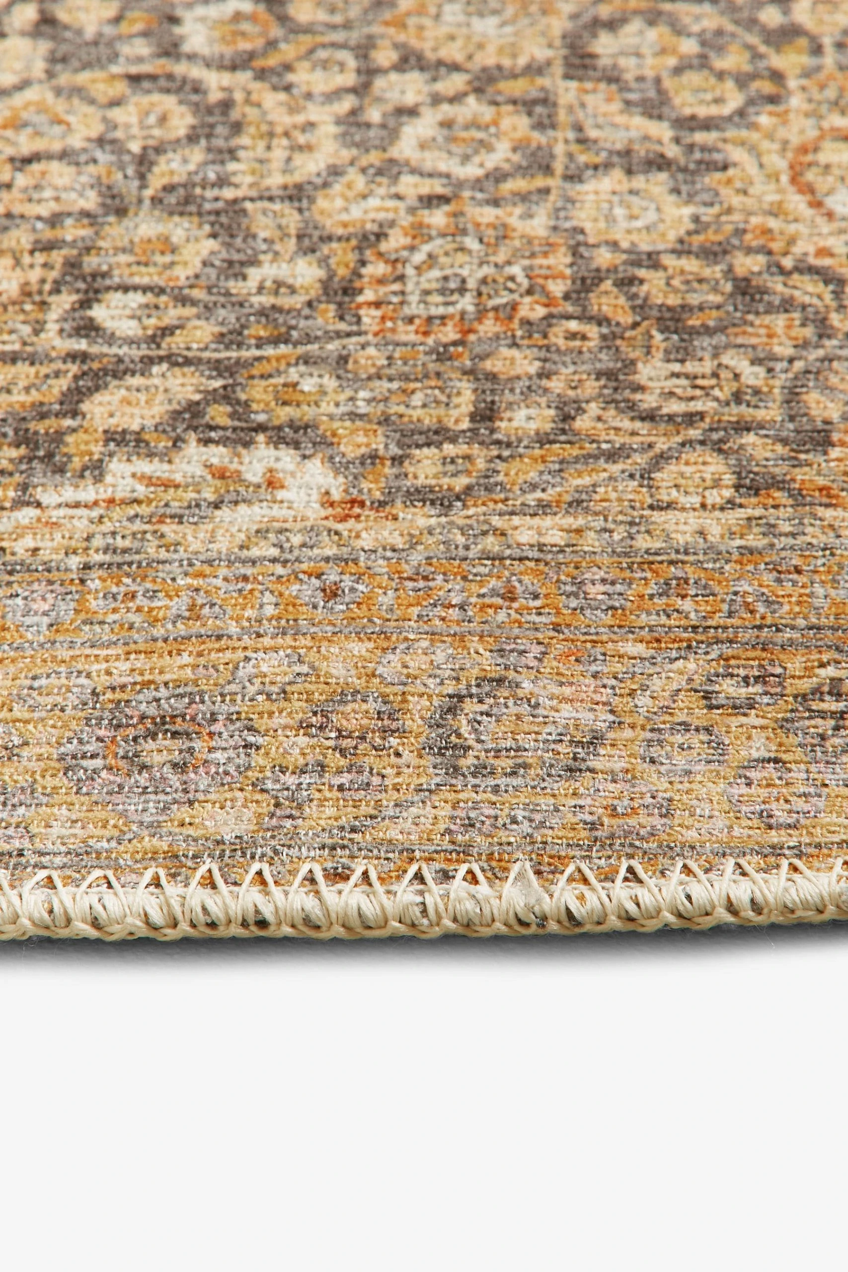 Next Elisabete Flatweave Oriental Runner 5 Next Elisabete Flatweave Oriental Runner - Image 3