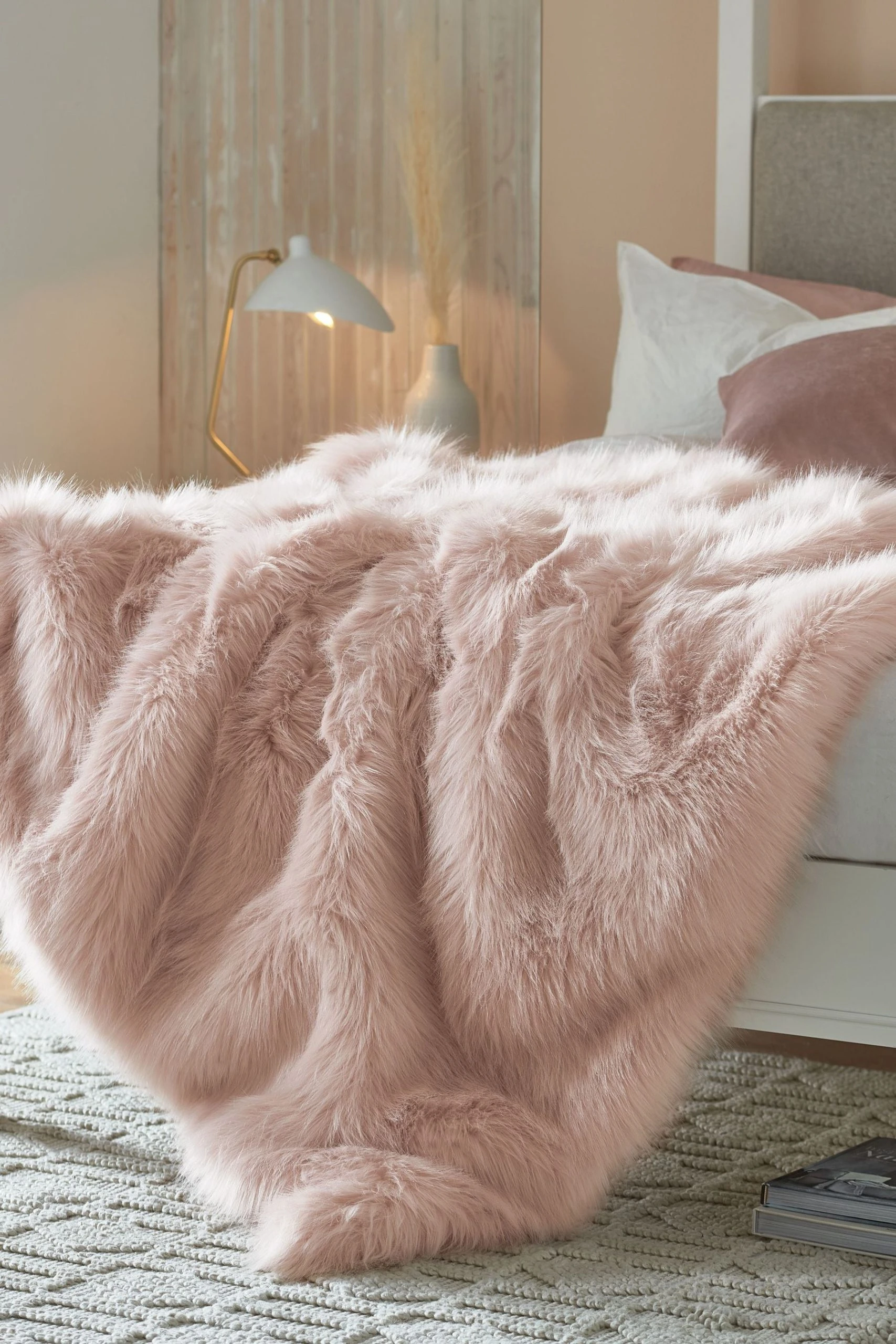 Long Faux Fur Throw Next Long Faux Fur Throw -Louis De Poortere Shop 984398s2 scaled
