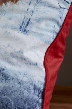 Catherine Lansfield Highland Cow Christmas Cushion -Louis De Poortere Shop A58923s3