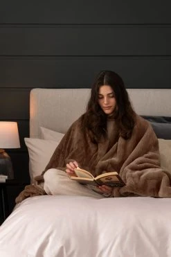 Next Plush Faux Fur Throw -Louis De Poortere Shop A88581s4