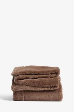 Next Plush Faux Fur Throw -Louis De Poortere Shop A88581s6
