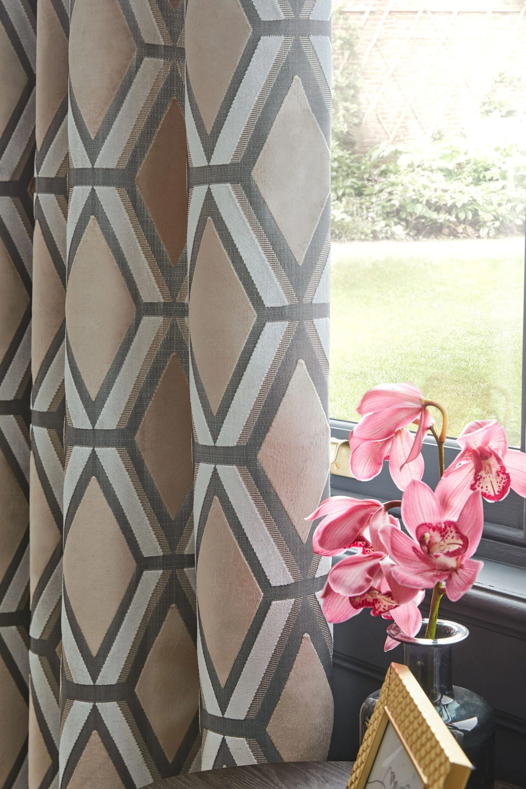 Next Collection Luxe Heavyweight Geometric Cut Velvet Curtains 5 Next Collection Luxe Heavyweight Geometric Cut Velvet Curtains - Image 3