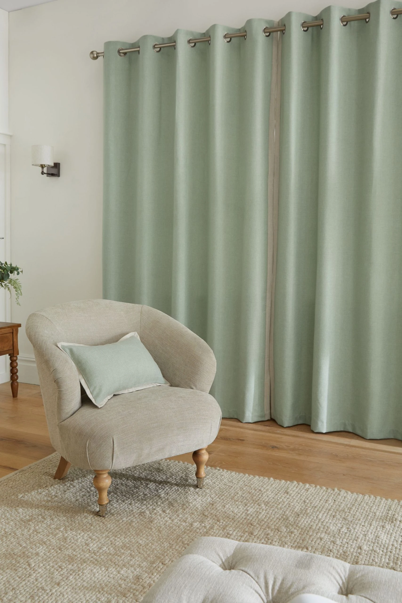 Dalby Contrast Edge Eyelet Curtains Next Dalby Contrast Edge Eyelet Curtains -Louis De Poortere Shop C25826s2 scaled