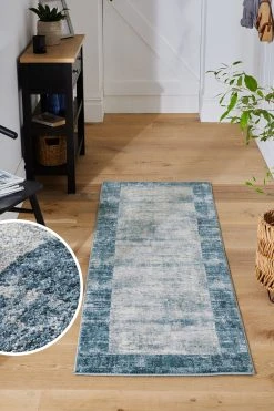 Next Texture Border Runner