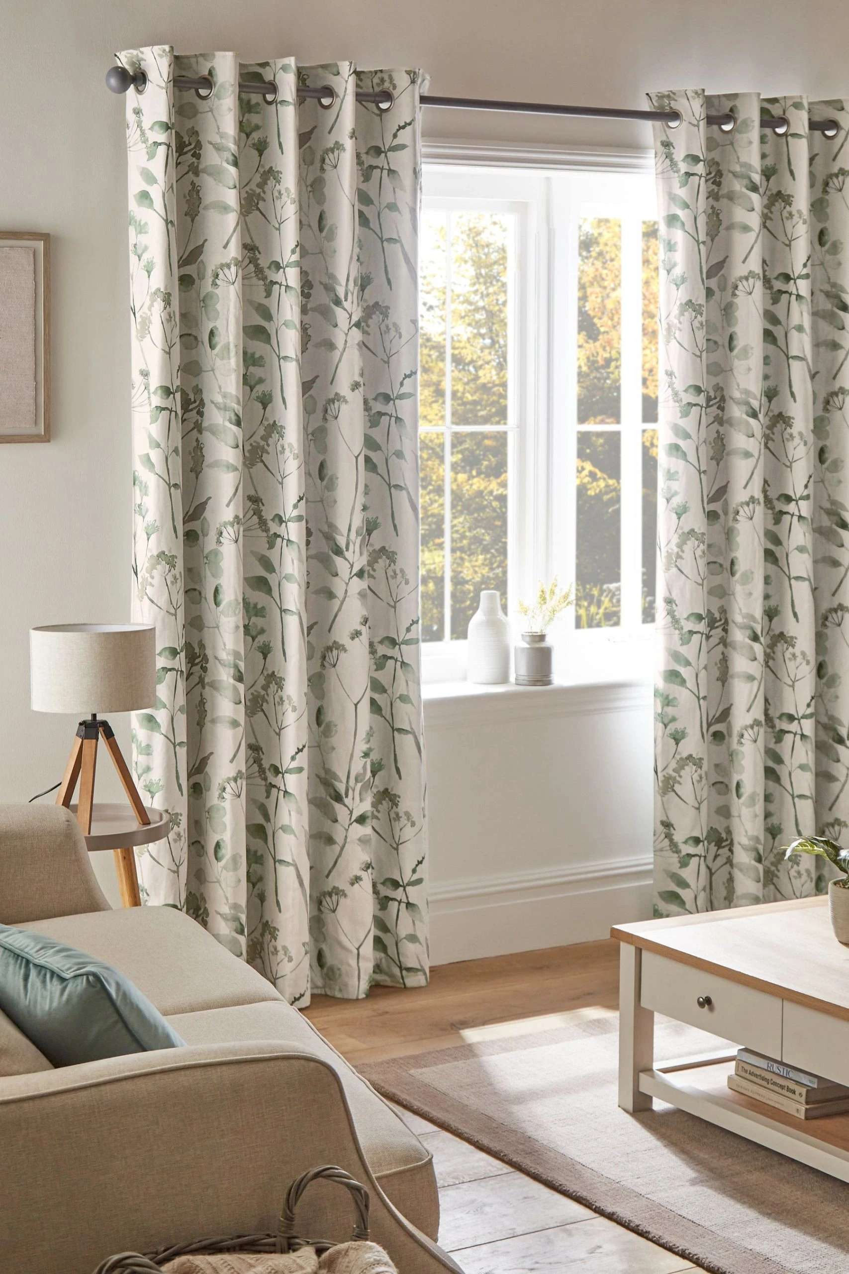 Isla Floral Print Curtains Next Isla Floral Print Curtains -Louis De Poortere Shop D41688s3 scaled