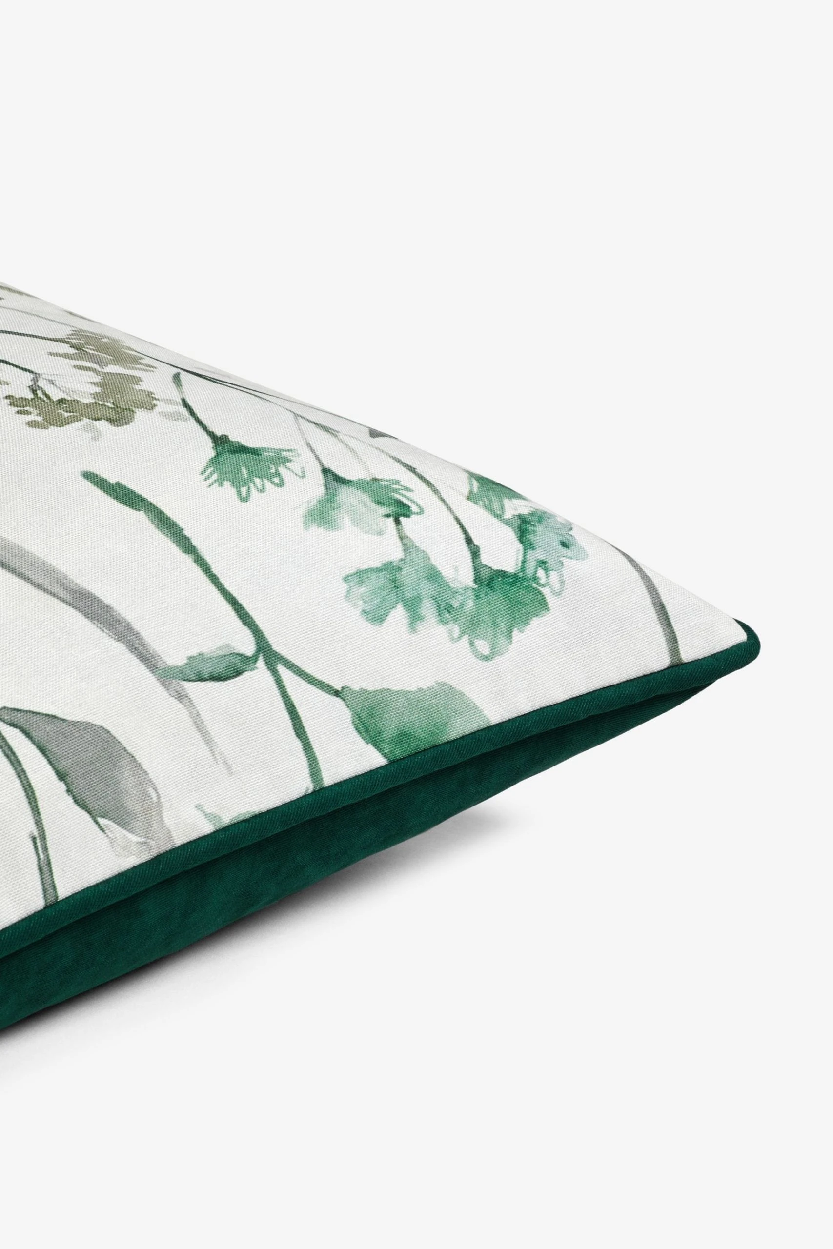 Isla Floral Cushion Next Isla Floral Cushion -Louis De Poortere Shop D94409s4 scaled