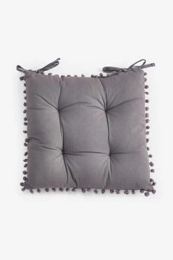 Next Pom Pom -Louis De Poortere Shop M70861s3