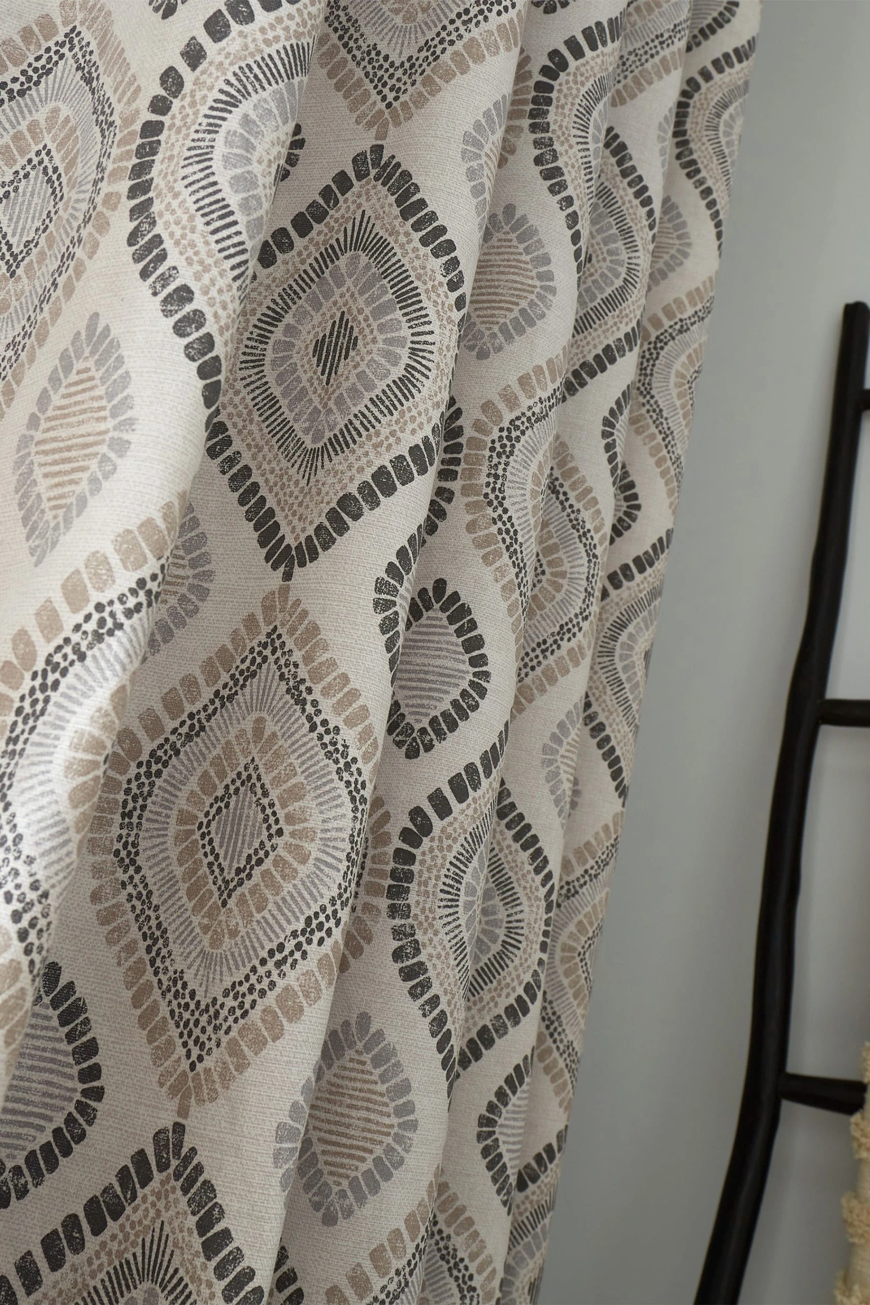 Pineapple Elephant Ziri Eyelet Curtains 7 Pineapple Elephant Ziri Eyelet Curtains - Image 5