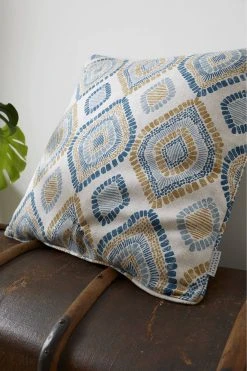 Pineapple Elephant Ziri Cushion