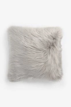 Next Long Faux Fur Cushion -Louis De Poortere Shop M95 822s5