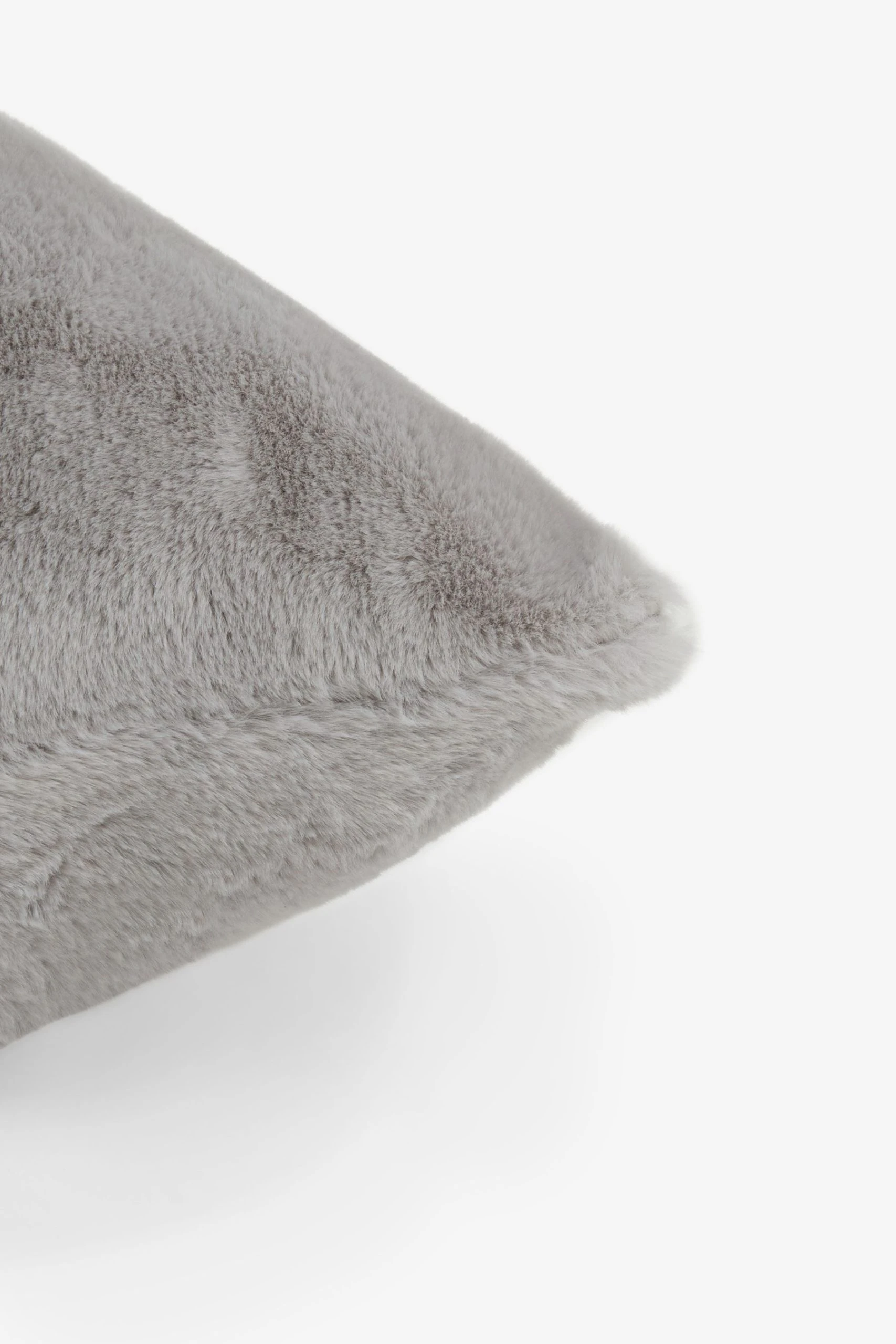 Plush Faux Fur Cushion Next Plush Faux Fur Cushion -Louis De Poortere Shop M95 824s3 scaled