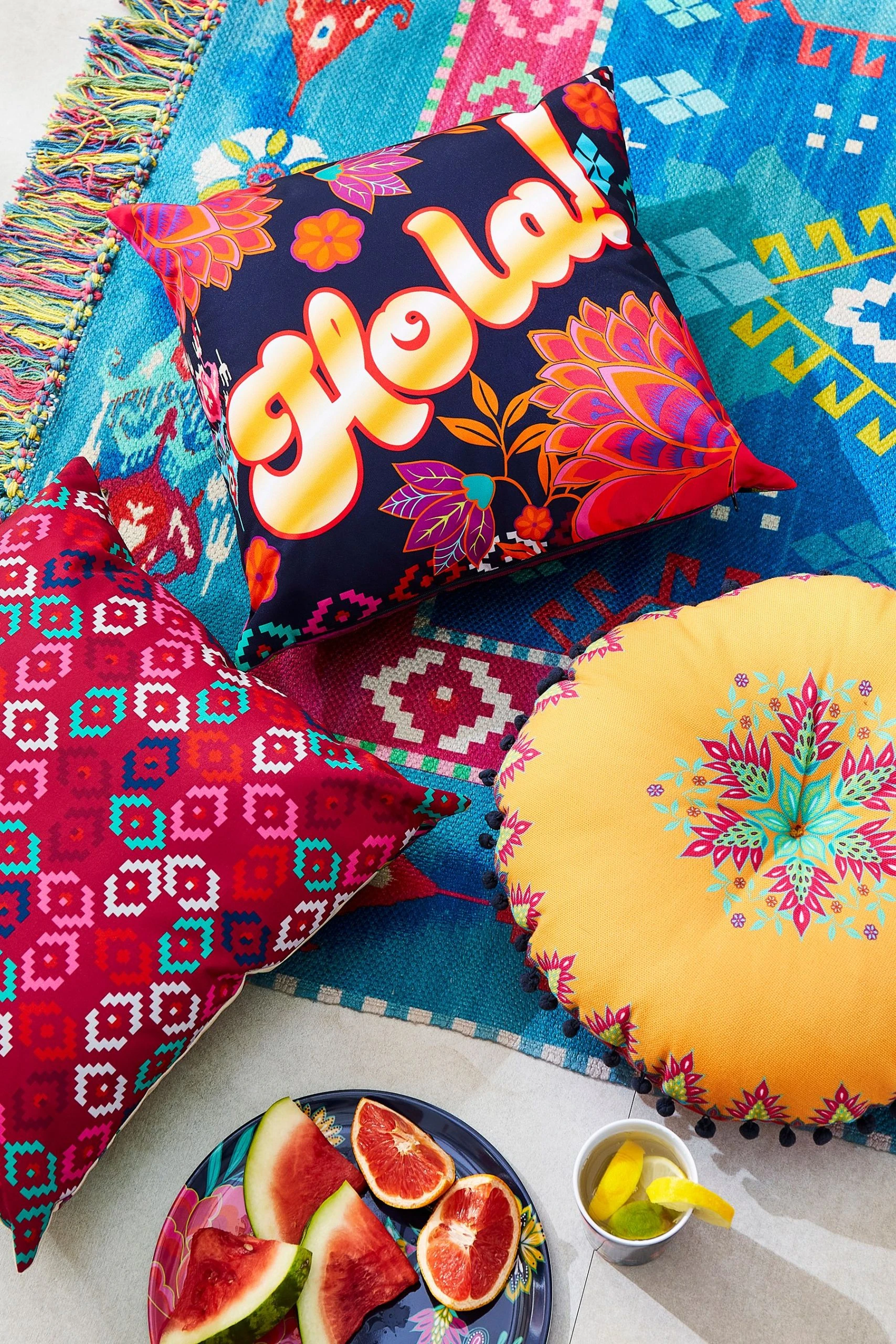 Joe Browns Hola Outdoor Cushion 5 Joe Browns Hola Outdoor Cushion - Image 3