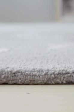 Catherine Lansfield Meadowsweet Floral Woven Rug 11 Catherine Lansfield Meadowsweet Floral Woven Rug -Louis De Poortere Shop T34885s4