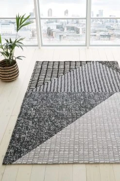 Catherine Lansfield Larsson Geo Woven Rug