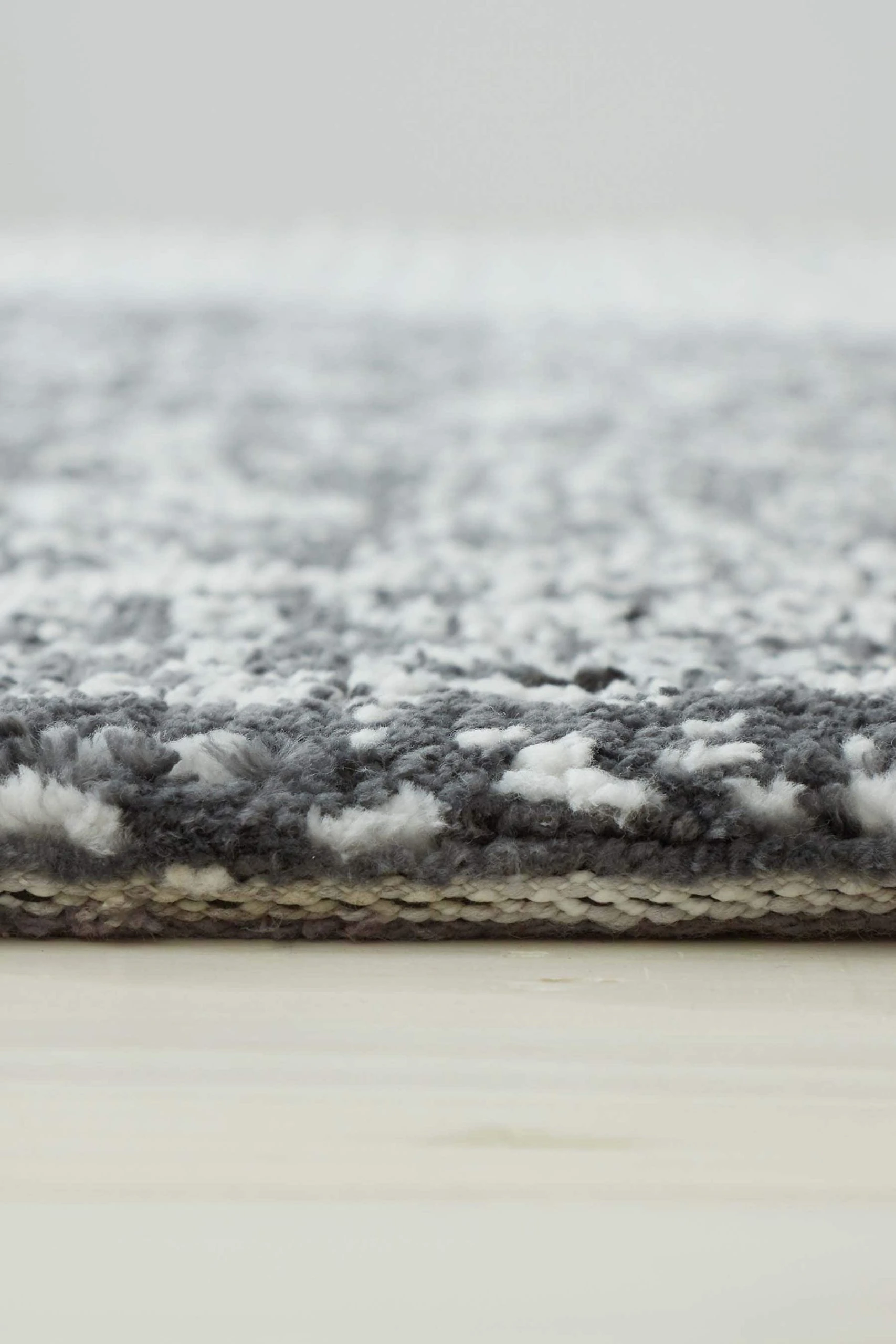 Catherine Lansfield Larsson Geo Woven Rug Catherine Lansfield Larsson Geo Woven Rug -Louis De Poortere Shop T34889s3 scaled