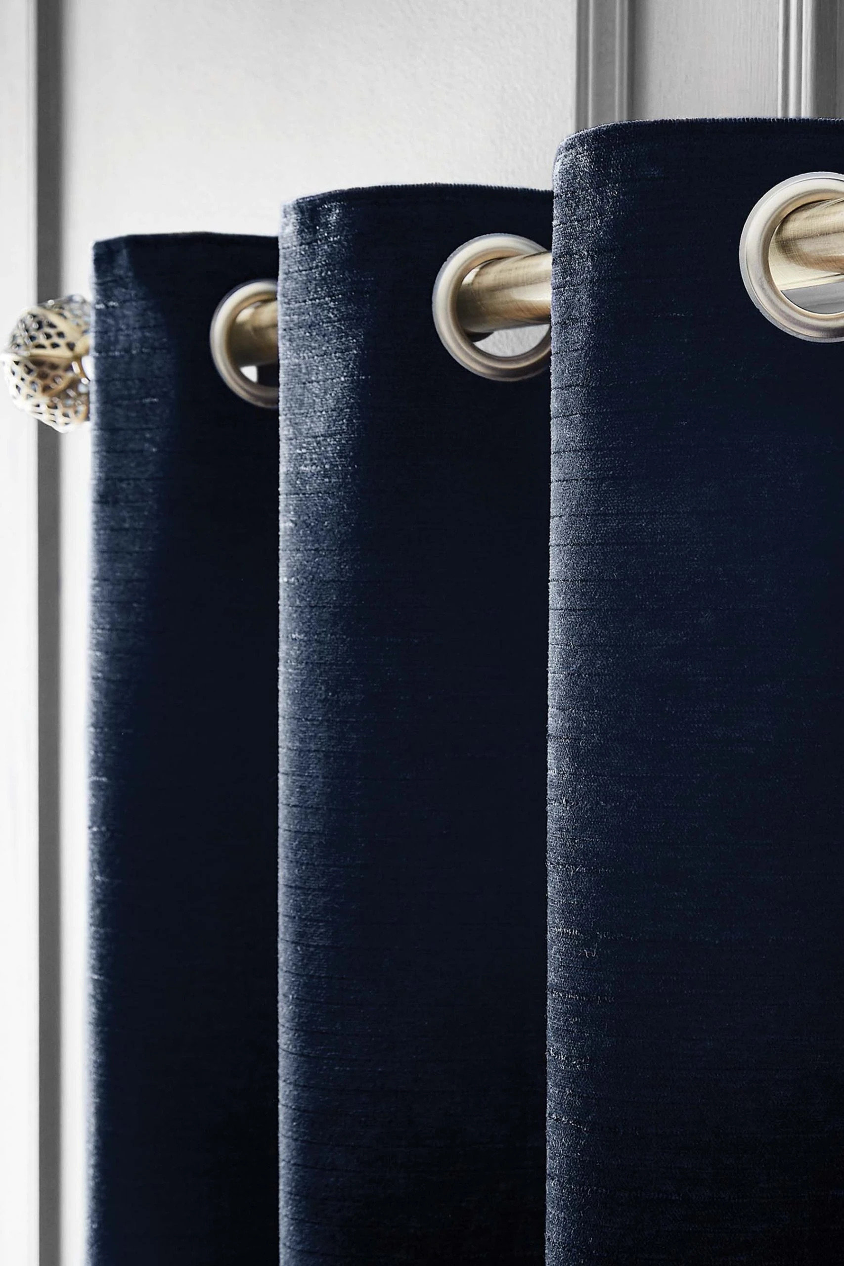 Hyperion Selene Luxury Chenille Weighted Eyelet Curtains 4 Hyperion Selene Luxury Chenille Weighted Eyelet Curtains - Image 2