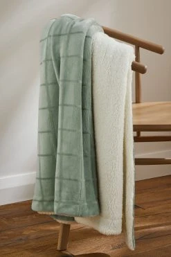 Next Cosy Sherpa Fleece Grid Throw