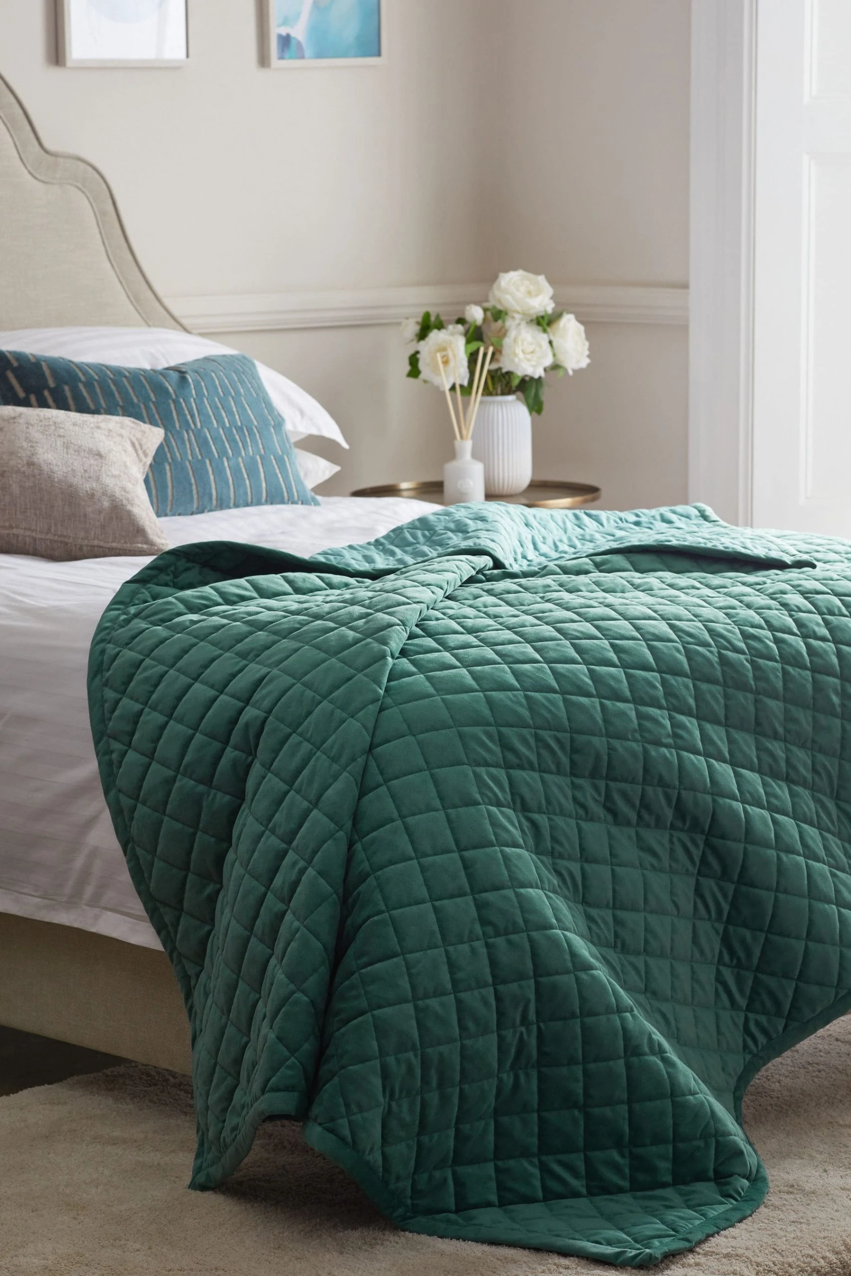 Hamilton Velvet Quilted Bedspread Next Hamilton Velvet Quilted Bedspread -Louis De Poortere Shop UJ3179s2 scaled